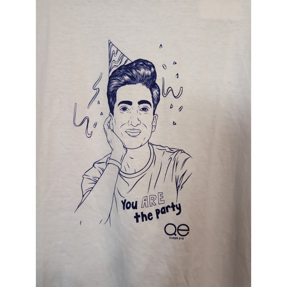 Queer Eye Men's You Are The Party T-shirt Size Large LGBTQ(317)